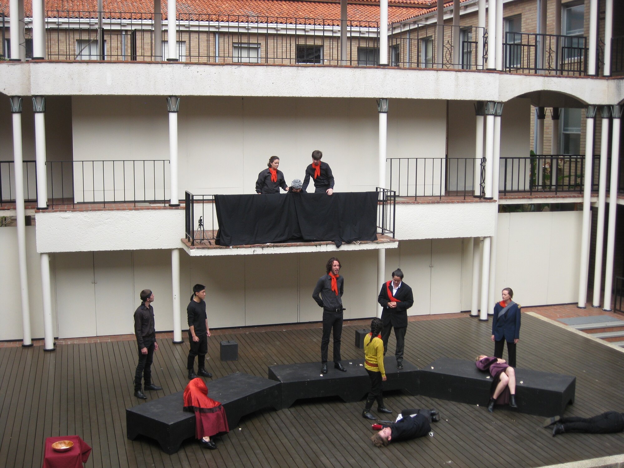 Titus Andronicus, 2014. Production photo. 5.3d Four down.