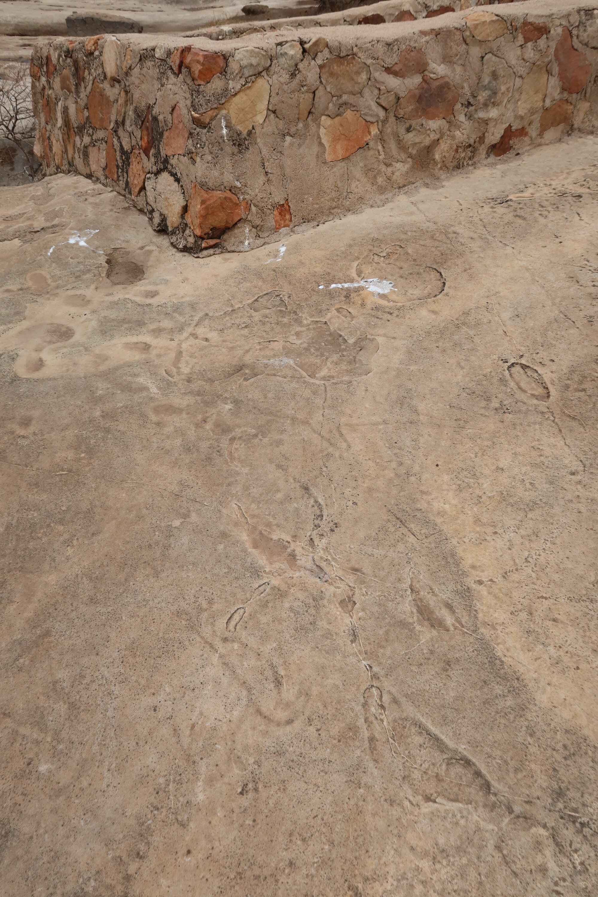 Mtetengwe petroglyph site 2021.10.jpeg