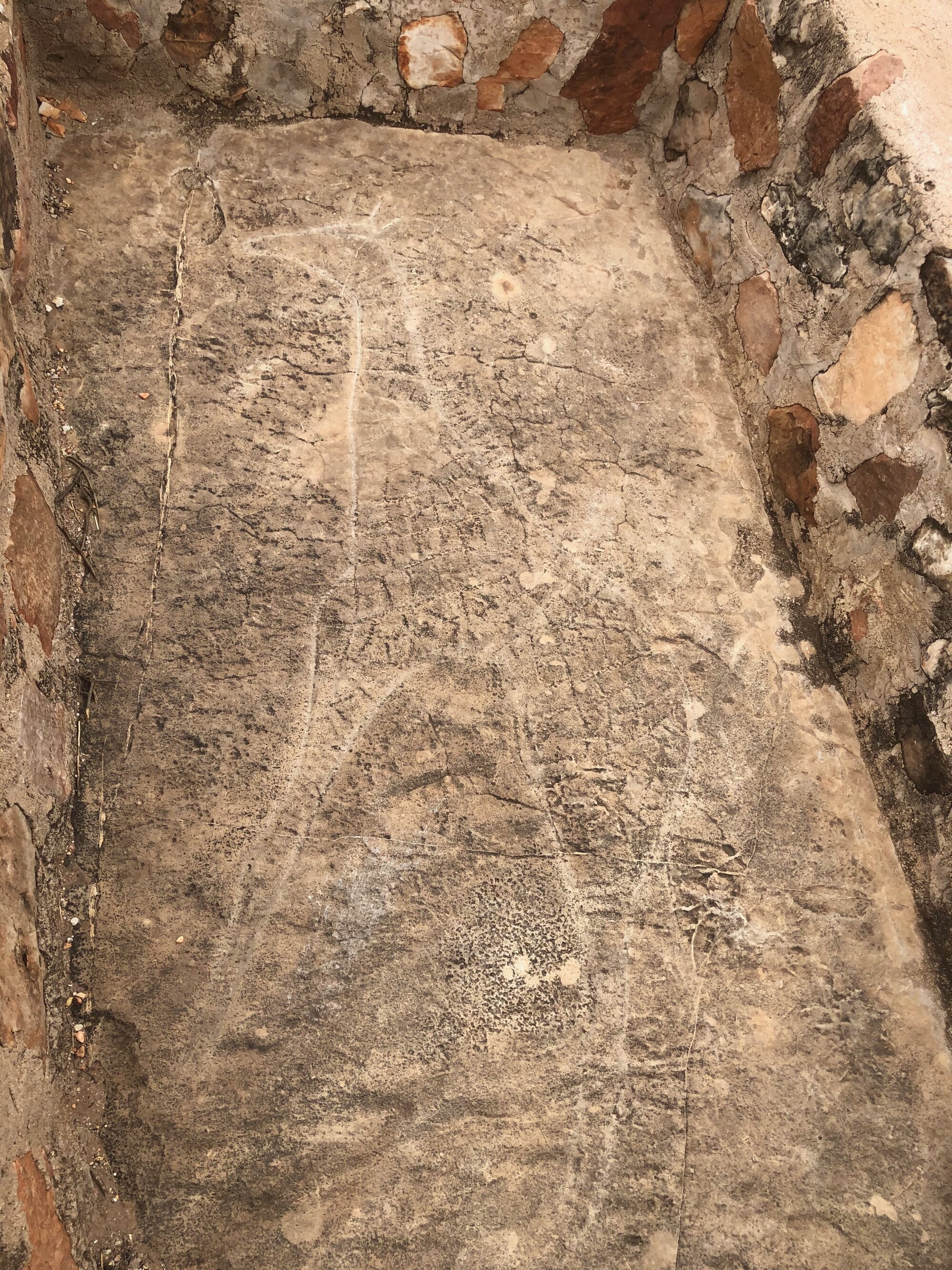 Mtetengwe petroglyph site giraffe 2020.09 (1).jpeg