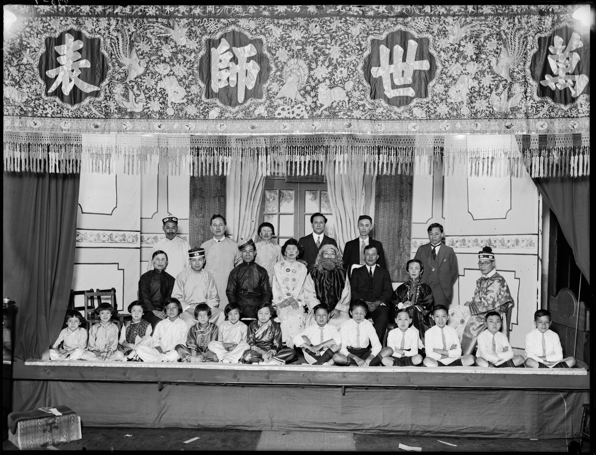Members of the Chinese community, 1930.