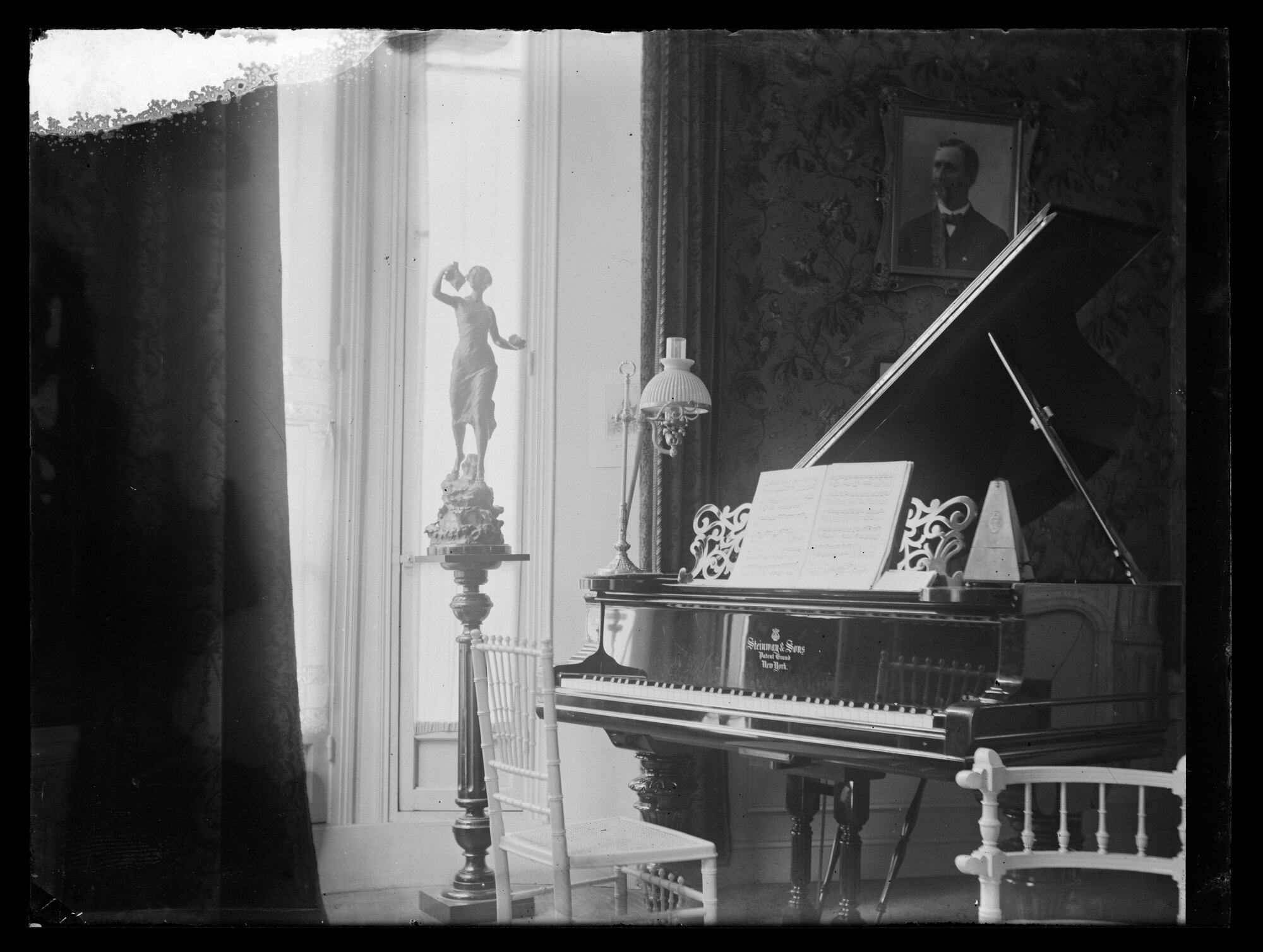 Shockley glass plate negative 16