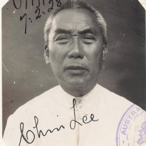 CHIN LEE