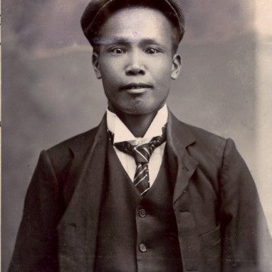 HOONG KEE