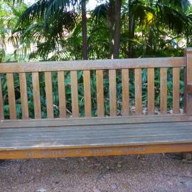 62726P - UWA Benches Project - CATTRALL : CHRISTOPHER IAN CATTRALL 1951 - 2001 - Tropical Grove - Close Up