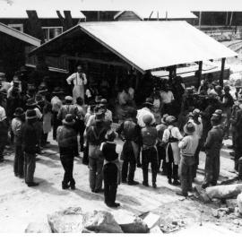 5300P - Construction of Winthrop Hall - Workers gathered for meeting