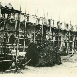 55P - Construction - Administration Building - west side - scaffolding - circa November 1929