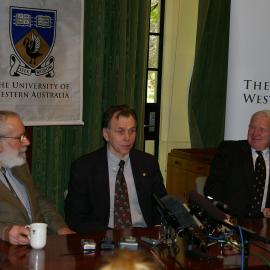 61703P - Dr Robin Warren - Professor Barry Marshall - Professor Alan Robson