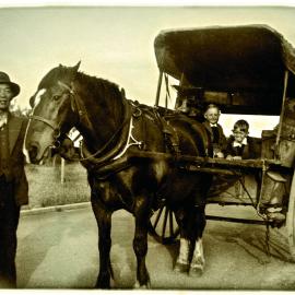 Wing On with horse and cart