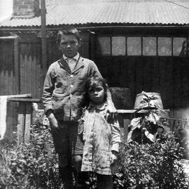 Edna and Harry Ming, c.1920