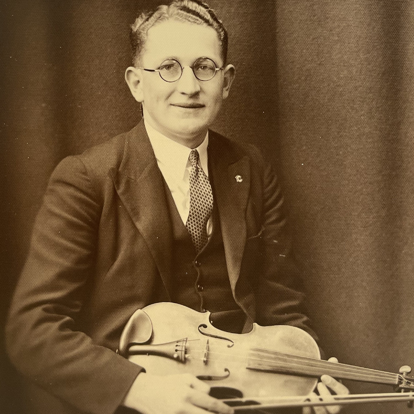 Sir Frank Callaway Collection
