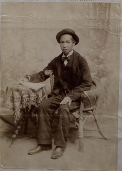 AM BING, 1899, from his immigration certificate. Courtesy State Records Office WA:  S675, Cons 527, 1900-0002