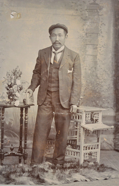 Ho Ti Lee, pictured around the age of 39 in 1900 (source: State Records Office, S675, Cons 527, 1900/0622).