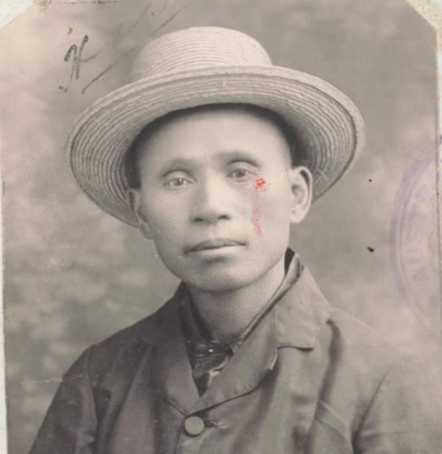 Lee Shing (2) aged 48 in 1911 from his CEDT paperwork (source: NAA: K1145, 1911/35)
