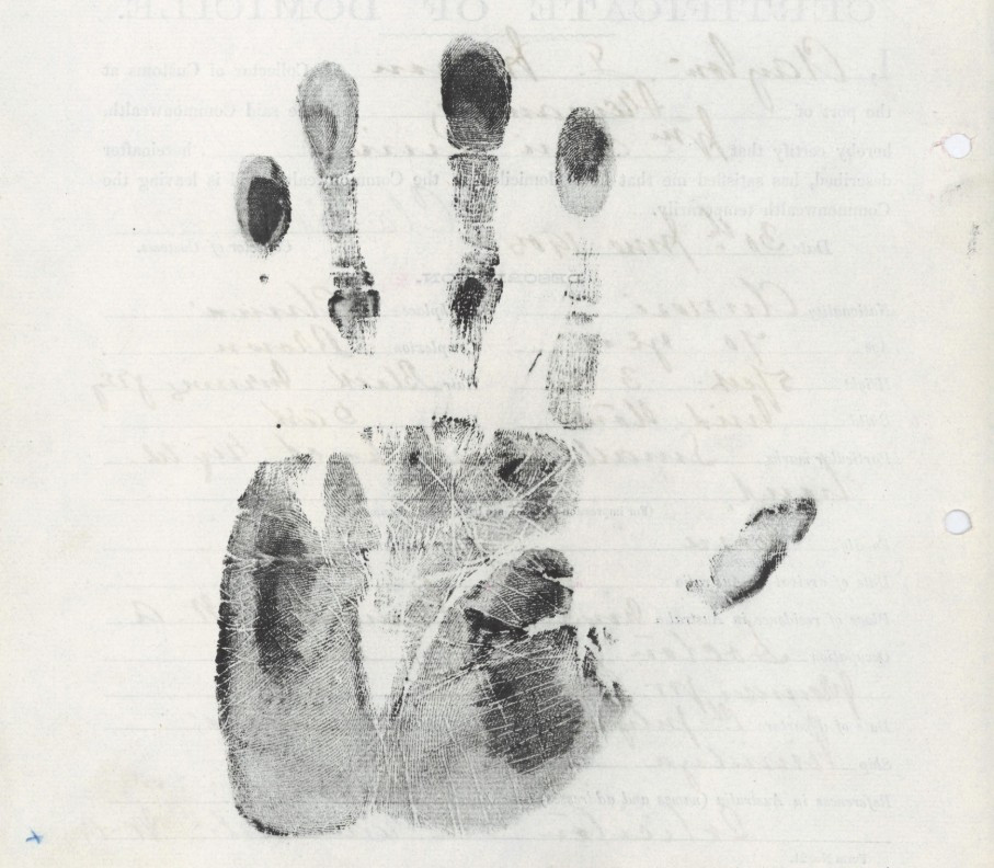 Handprint of Lim Kim William in 1903 from his CoD paperwork - no photograph included in file (source: NAA: K1145, 1903/39)