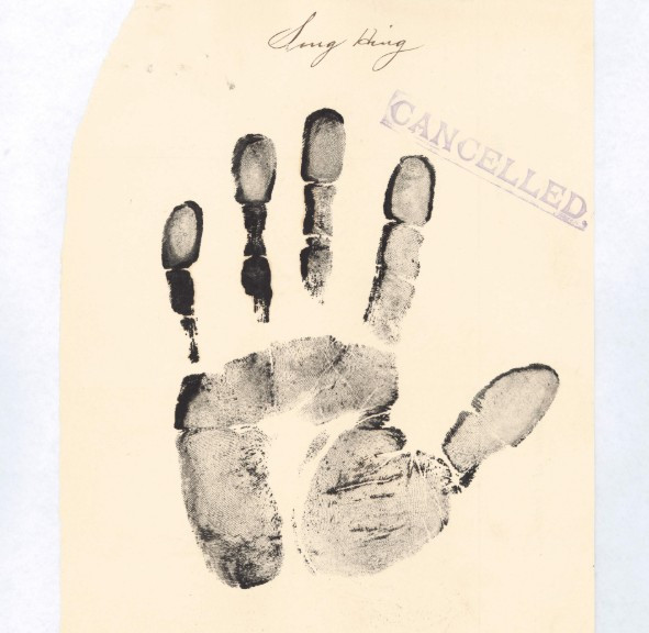 Handprint of Sing Hing in 1903 from his CoD paperwork - no photographs included in file (source: NAA: K1145, 1903/51)