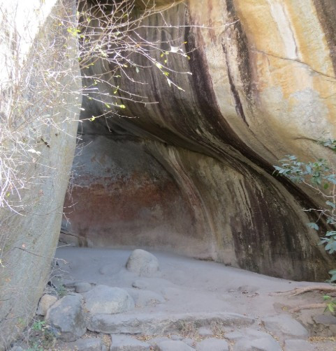 Photograph by Rob Burrett 2014