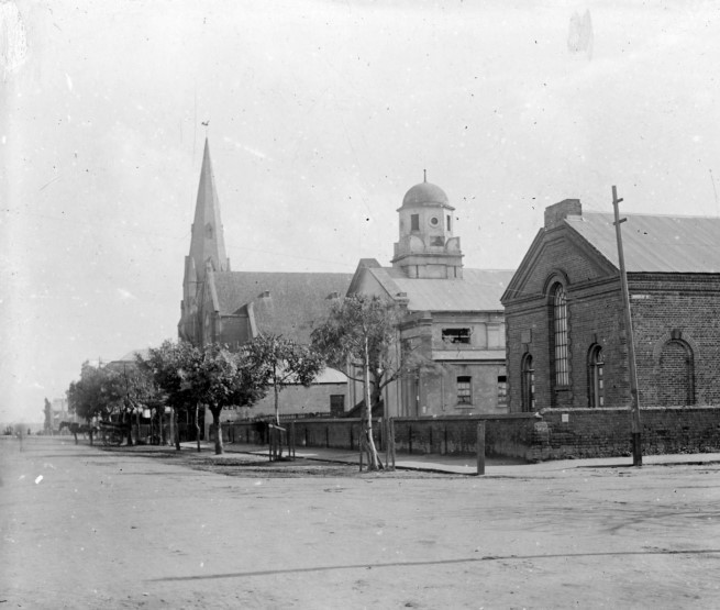 Wesleyan Methodist Church (furthest) and Centenary Chapel (middle) and Sunday School Hall (nearest), on William Street looking south. c.1890s (source: https://www.perthunitingchurch.com.au/)