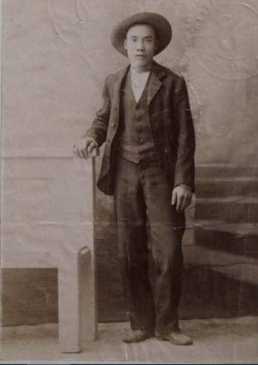 Ah Tak (2), 1901, taken from his immigration certificate. Courtesy State Records Office WA: S675, Cons 752, 1901/0542